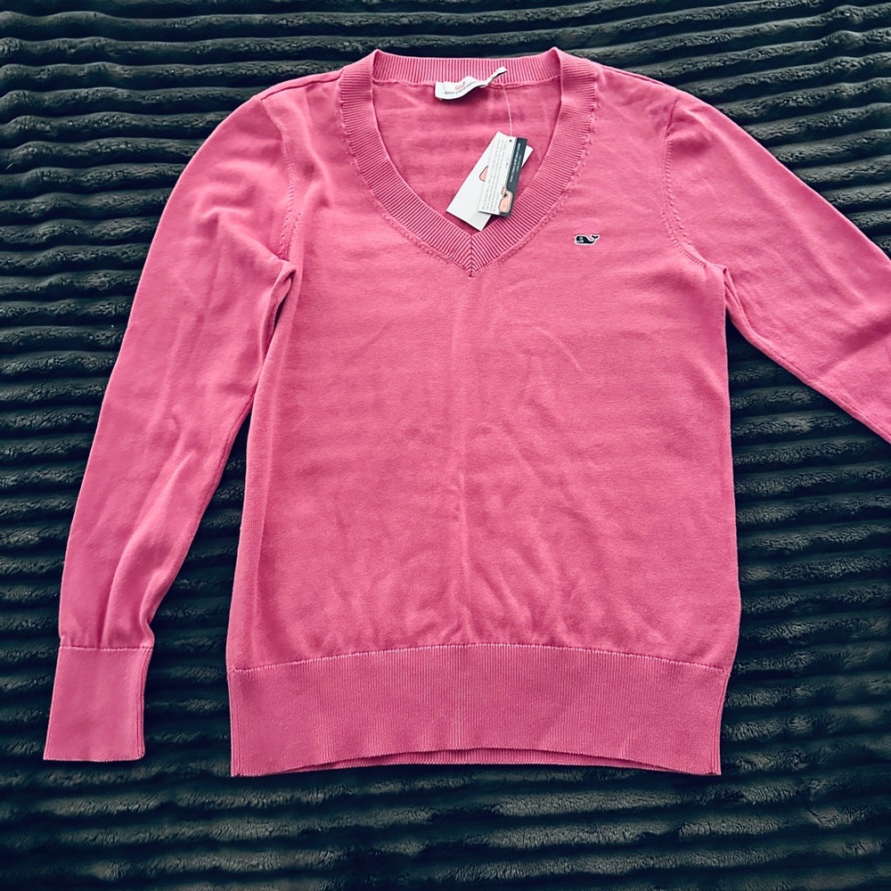 Vineyard Vines Women's V-Neck Sweater in Vibrant Pink NWT